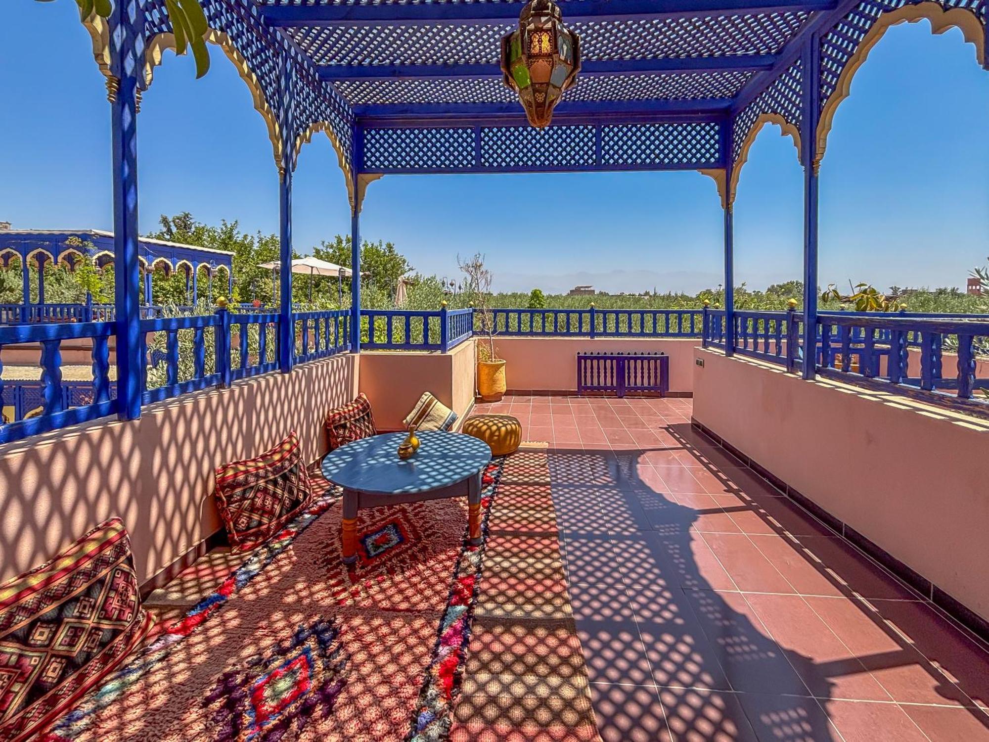 לינה וארוחת בוקר Sidi Abdallah Ghiat Le Bleu House מראה חיצוני תמונה