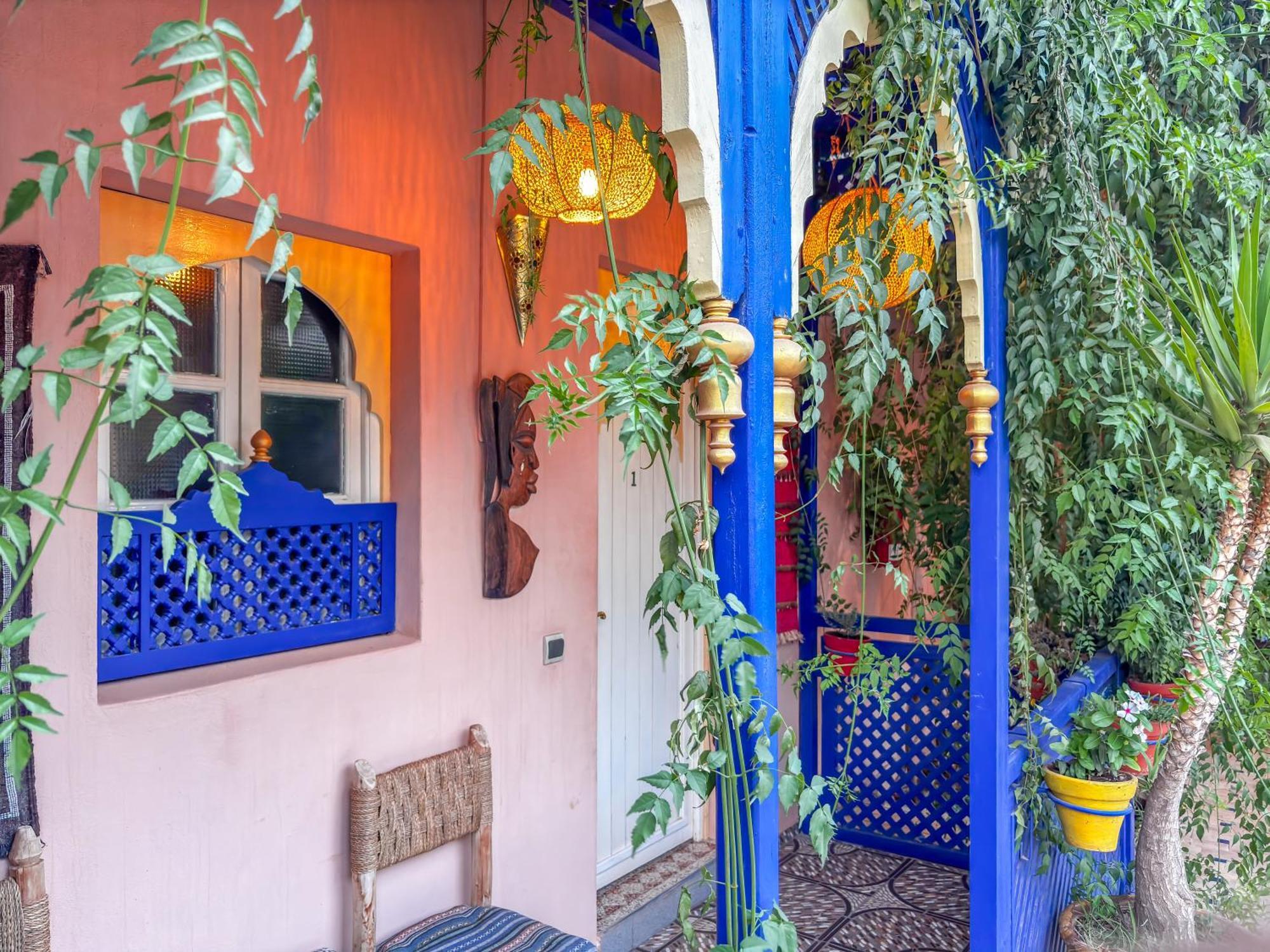 לינה וארוחת בוקר Sidi Abdallah Ghiat Le Bleu House מראה חיצוני תמונה