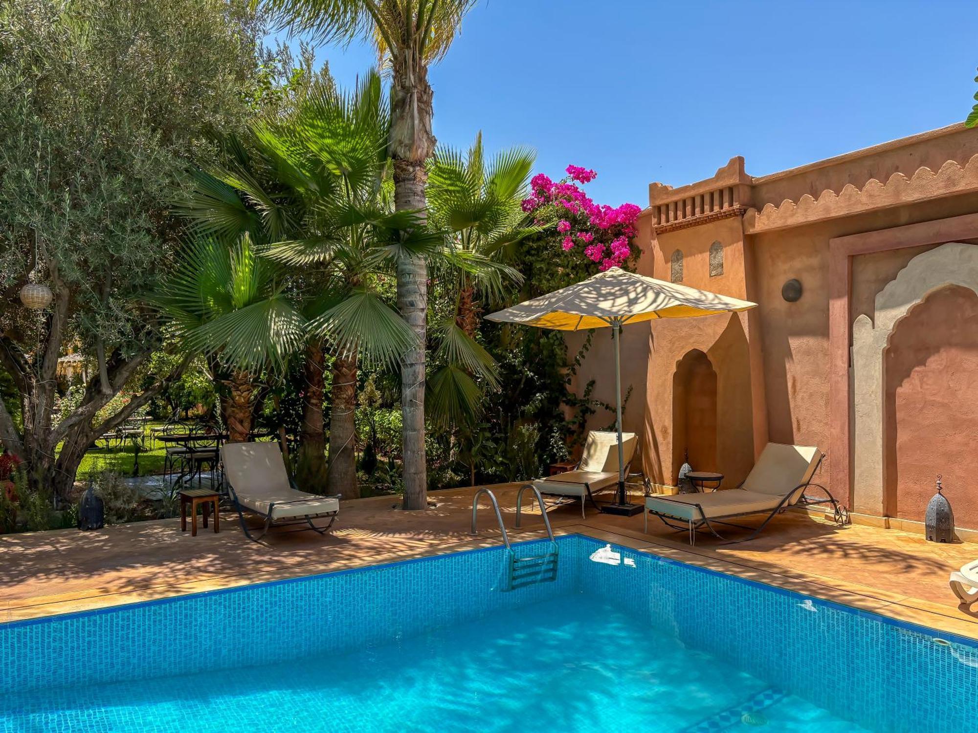 לינה וארוחת בוקר Sidi Abdallah Ghiat Le Bleu House מראה חיצוני תמונה